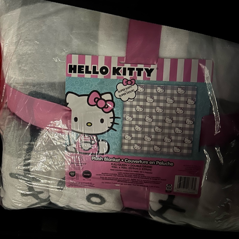 Hello kitty blanket